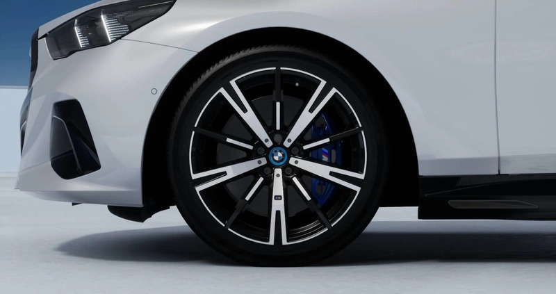 BMW i5 cena 548050 przebieg: 5, rok produkcji 2024 z Golina małe 56